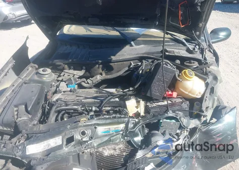 2002 Saturn L-Series L200 from USA, damaged, VIN 1G8JU54F92Y540286